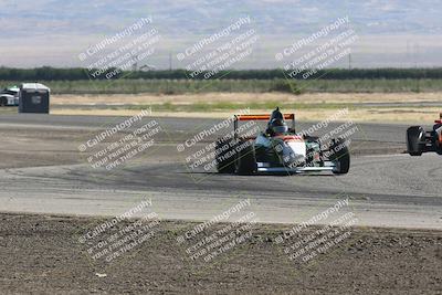 media/Jun-01-2024-CalClub SCCA (Sat) [[0aa0dc4a91]]/Group 6/Race/